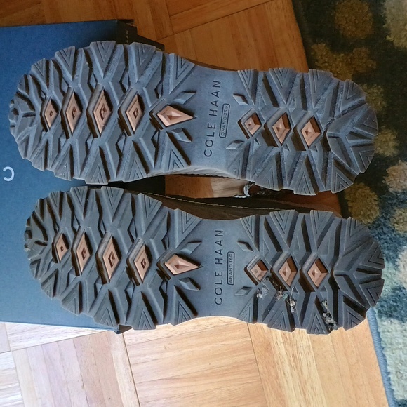 Cole Haan Brown Rugged Boots for Outdoor Adventures - Picture 4 of 4